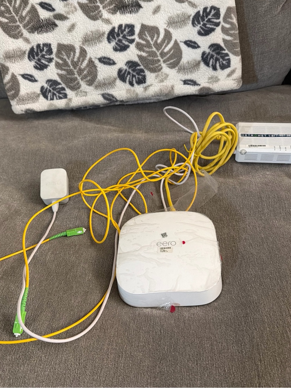 Eero Pro 6 K010001 WiFi 6 Mesh Wireless Router w/ Power Cord